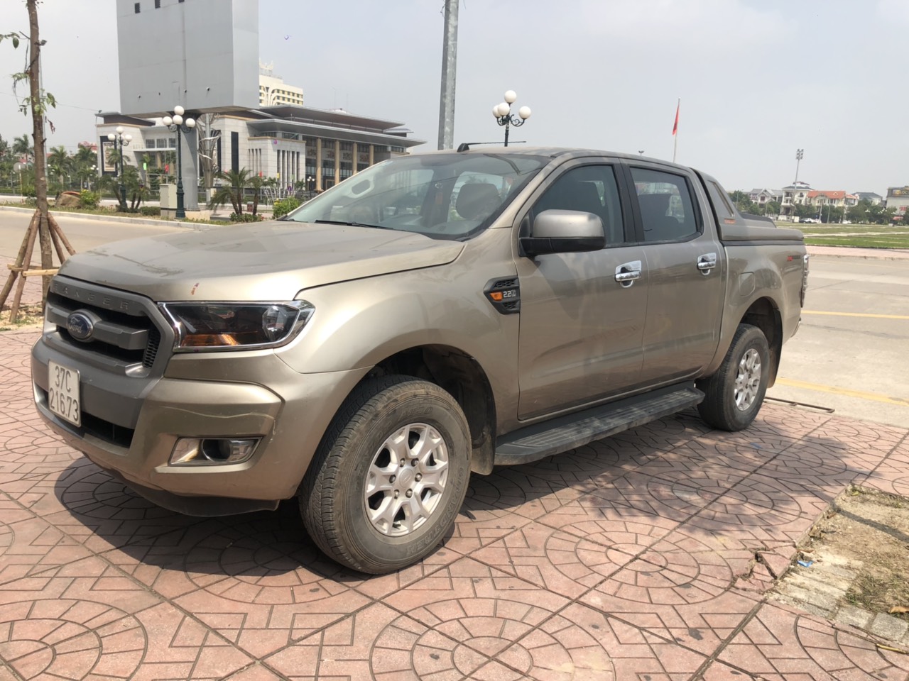 Bán tải Ford Ranger 2016 cũ số tự động 1 cầu tầm giá 500 triệu  YouTube